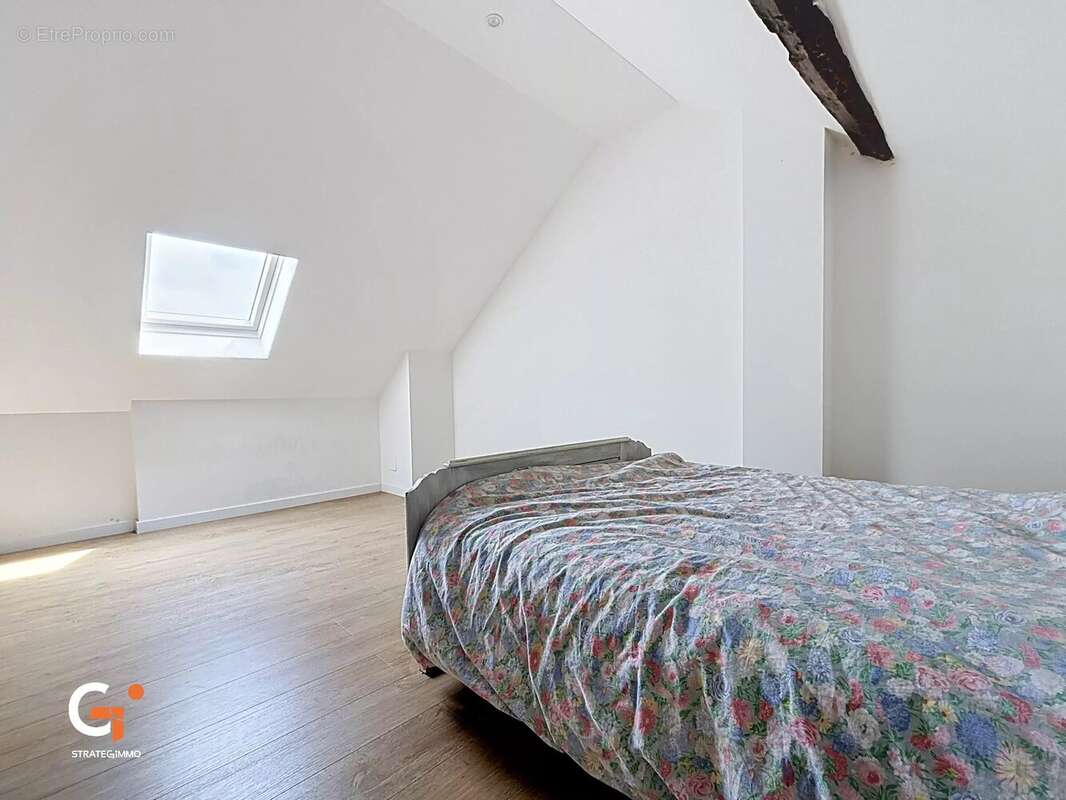 Maison familiale de 245m² à Oissel-sur -Seine - photo 24
