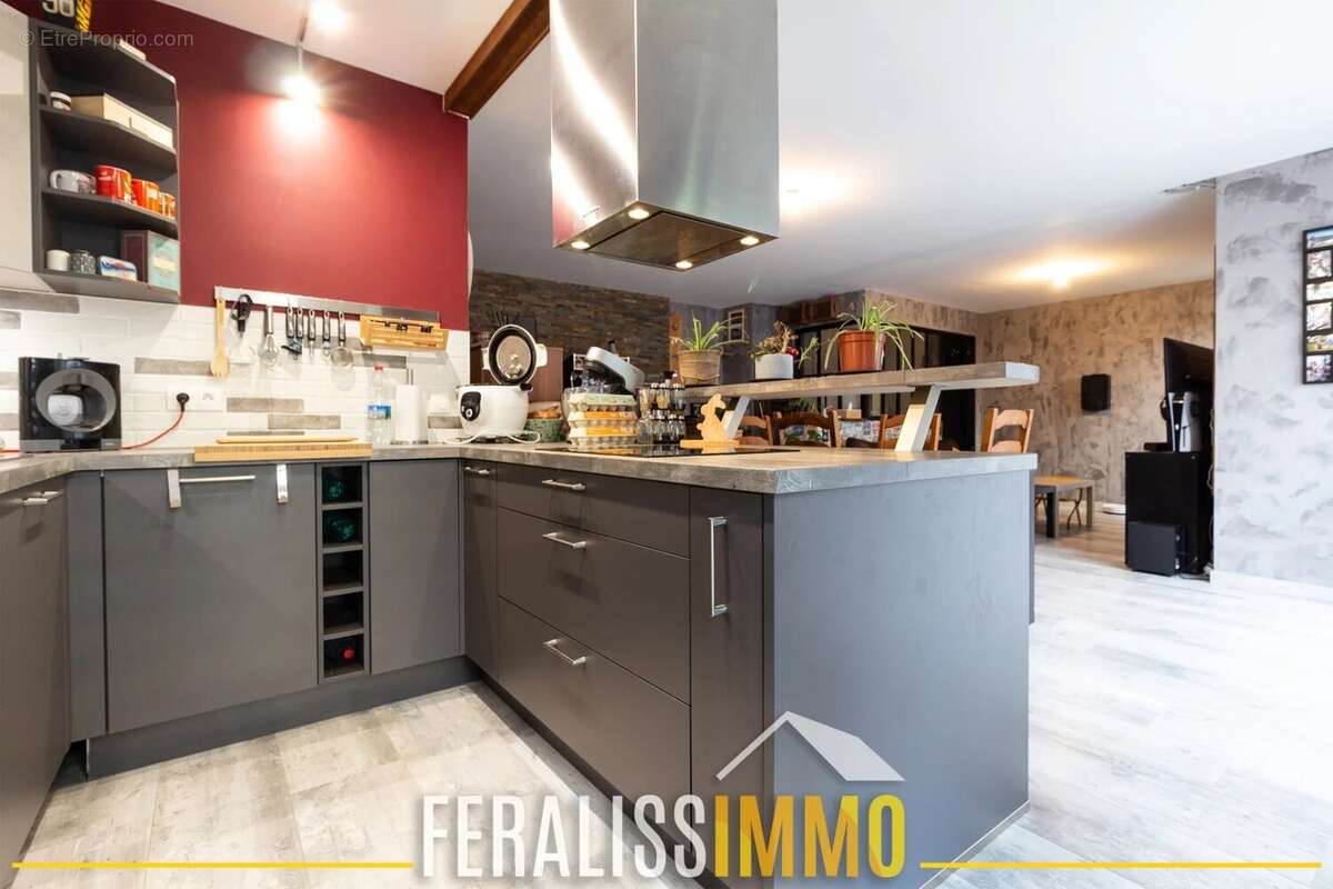 Appartement à JOUY-LE-MOUTIER