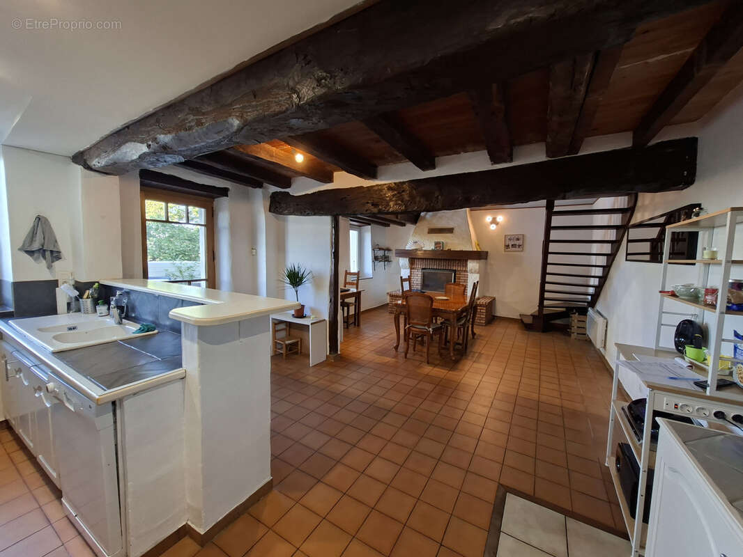 Maison à SAINT-AFFRIQUE-LES-MONTAGNES