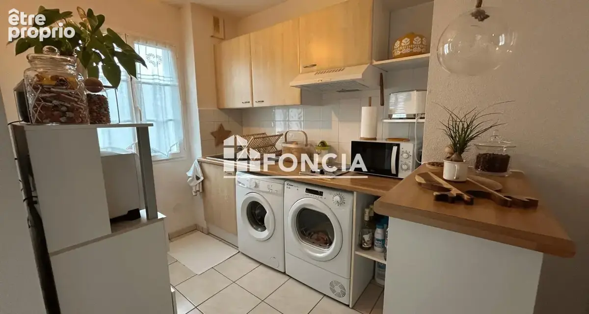 Appartement à ECHILLAIS