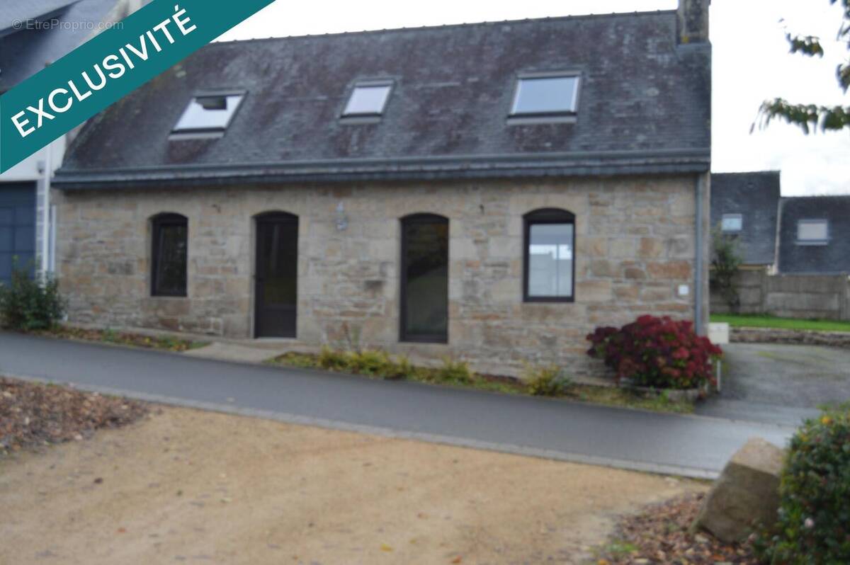 Photo 1 - Maison à LOGUIVY-PLOUGRAS