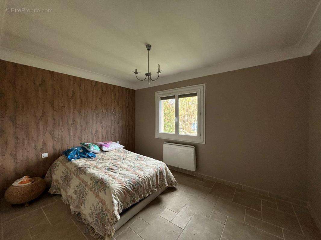 Maison à CASTELSARRASIN