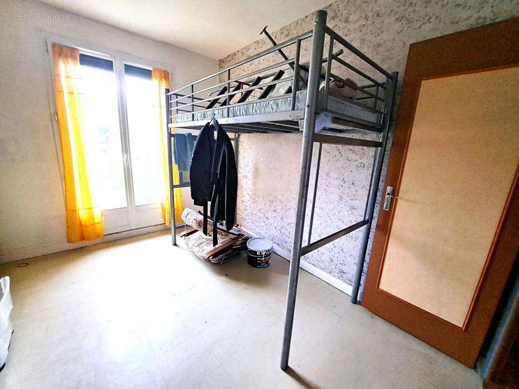 Maison à MONTIGNAC-CHARENTE