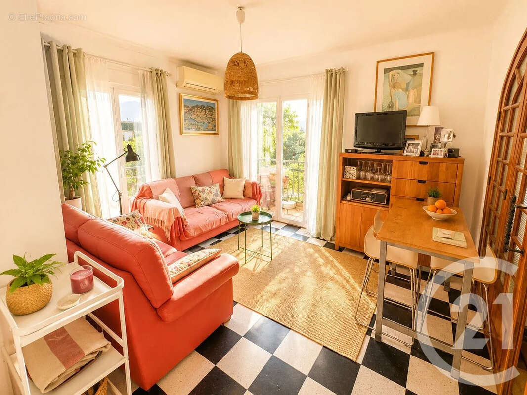 Appartement 57 m² à Sanary-Sur-Mer  - photo 2