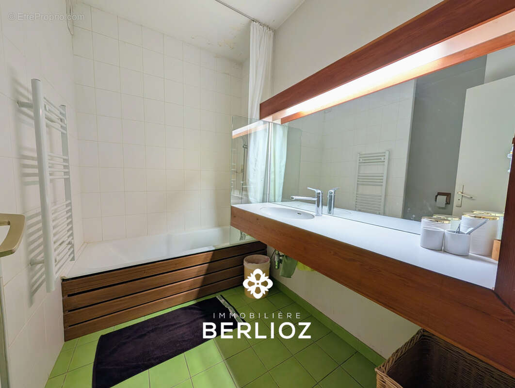 Appartement à MEYLAN