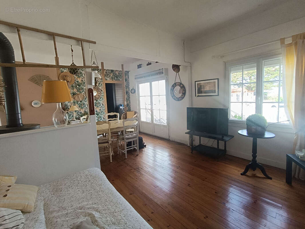 Maison à SAINT-MICHEL-CHEF-CHEF