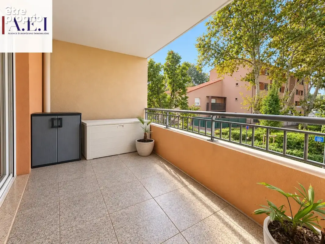 Appartement à SIX-FOURS-LES-PLAGES