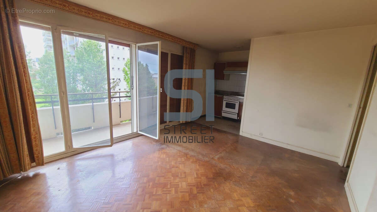 Appartement à ASNIERES-SUR-SEINE