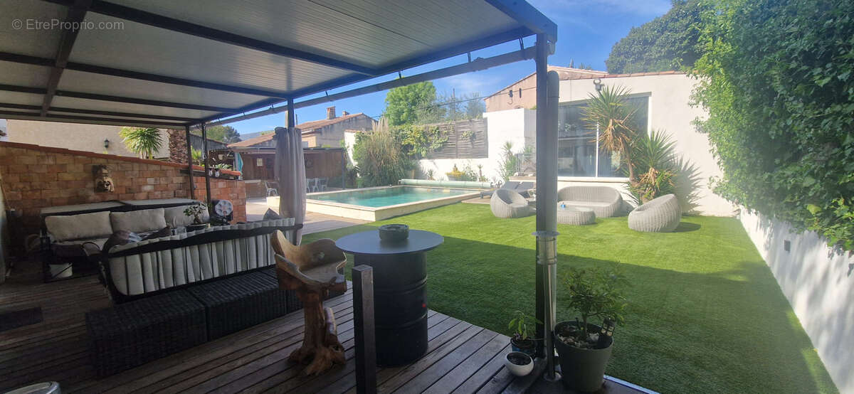 Maison à MARSEILLE-11E