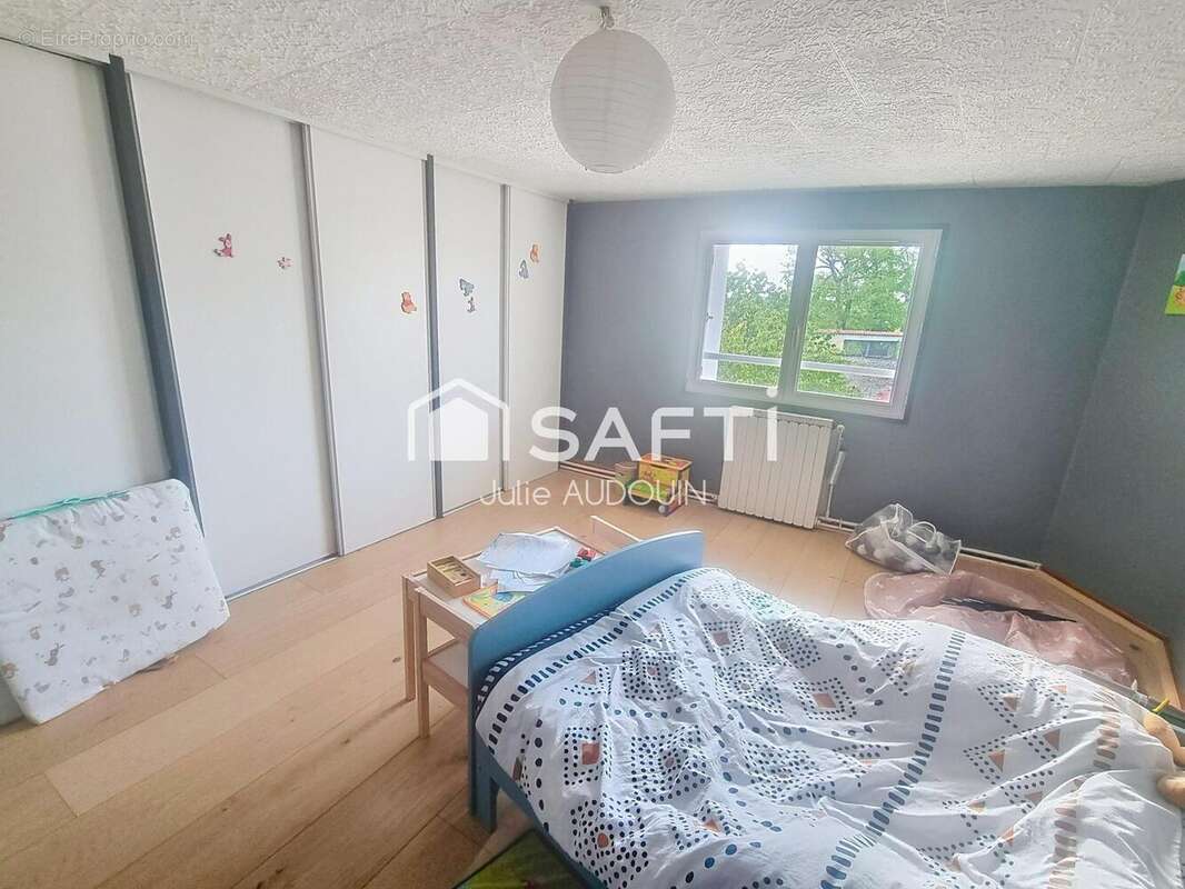 Photo 6 - Maison à SAINT-JEAN-D'ANGELY