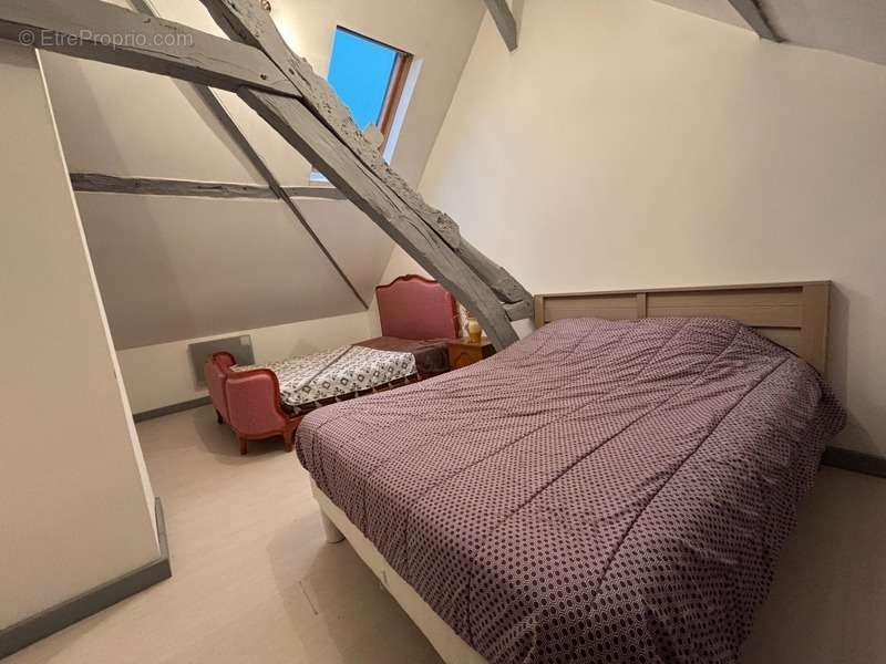 Maison à BURES-EN-BRAY