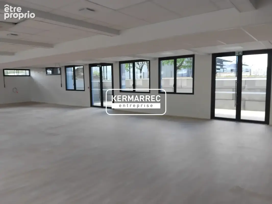 Commerce 207 m² à vendre à Pace (35740) - photo 4