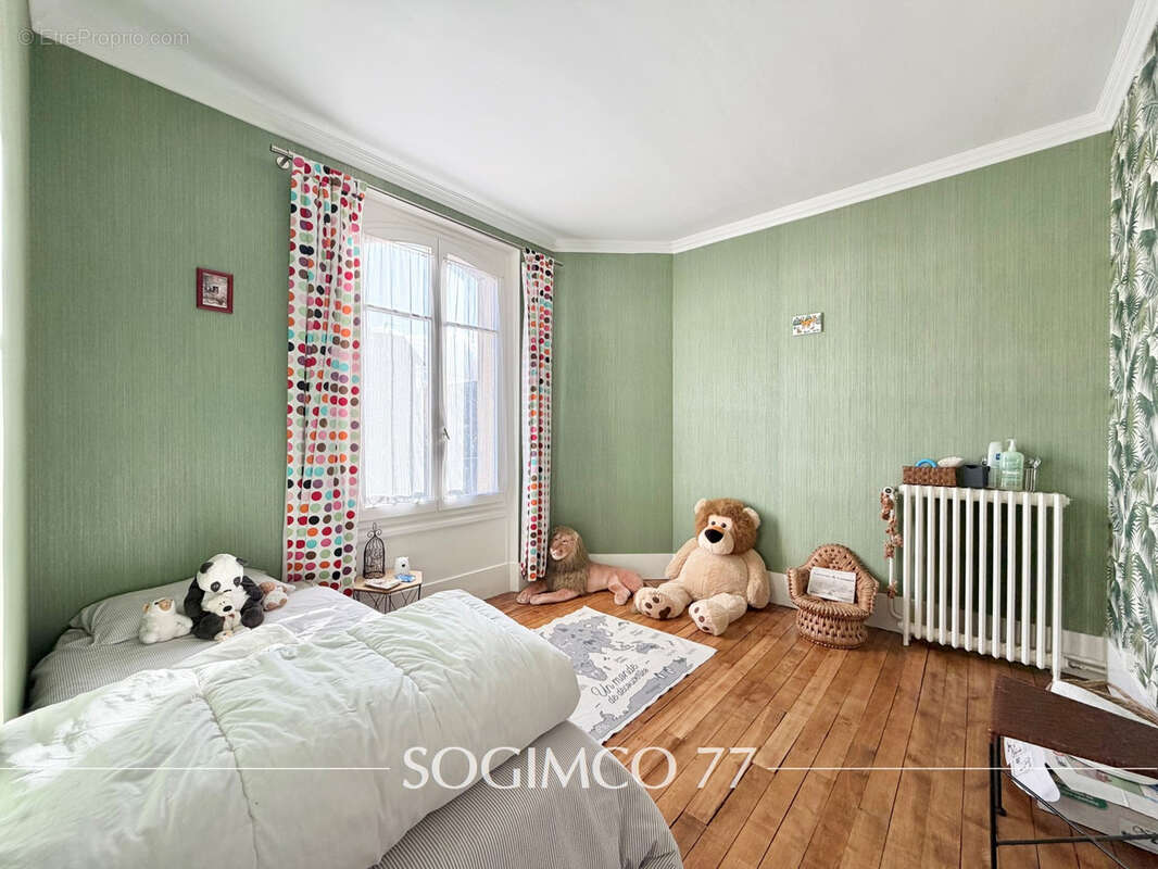 Maison à LAGNY-SUR-MARNE