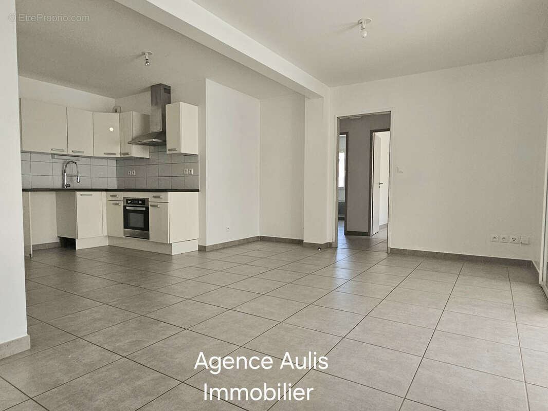 Appartement à FLEURY