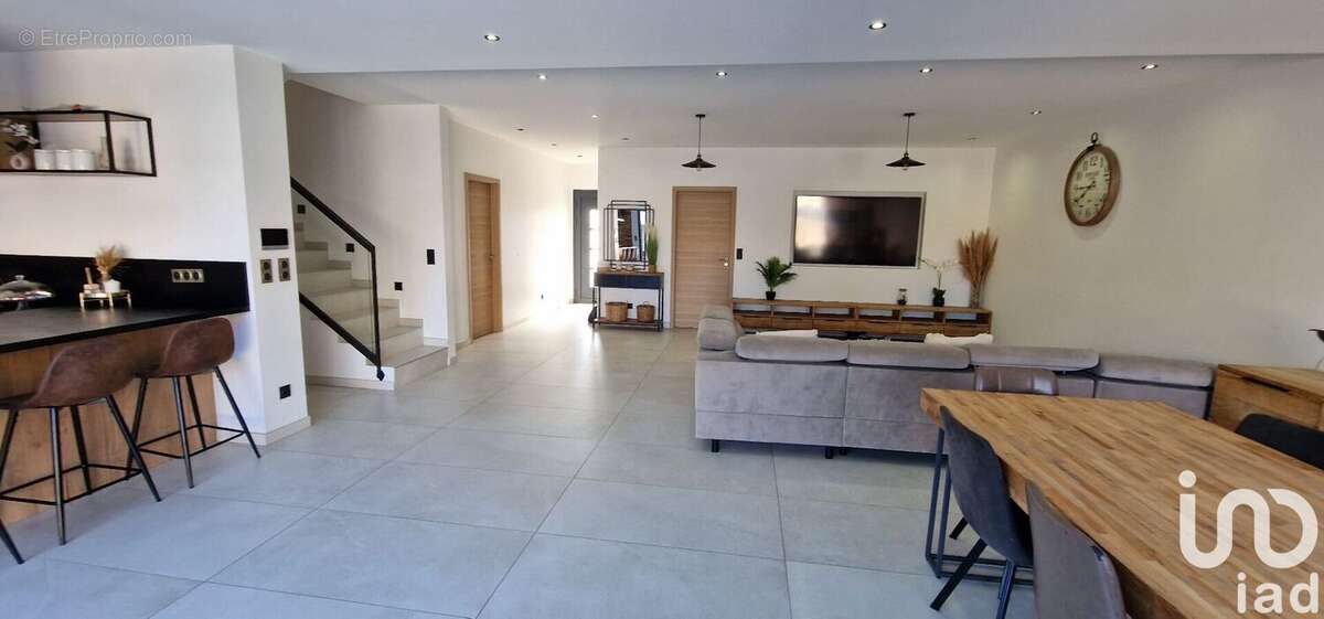 Photo 3 - Maison à PIA