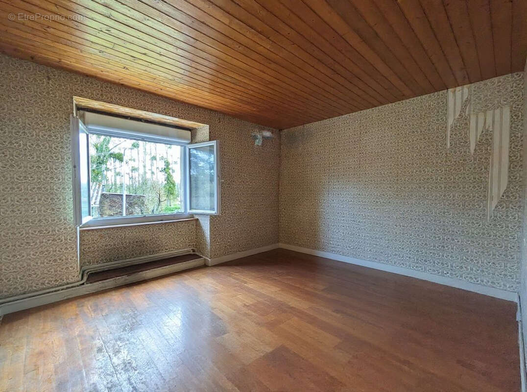 Maison à PLEINE-FOUGERES