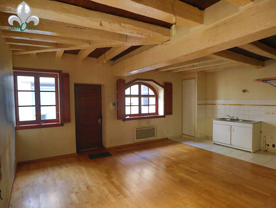 Appartement à SEURRE