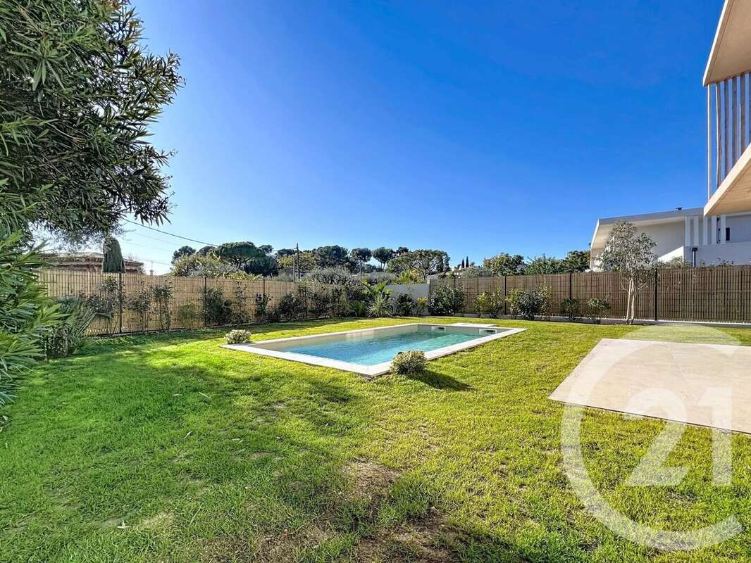 Maison 143 m² à Mougins  - photo 4