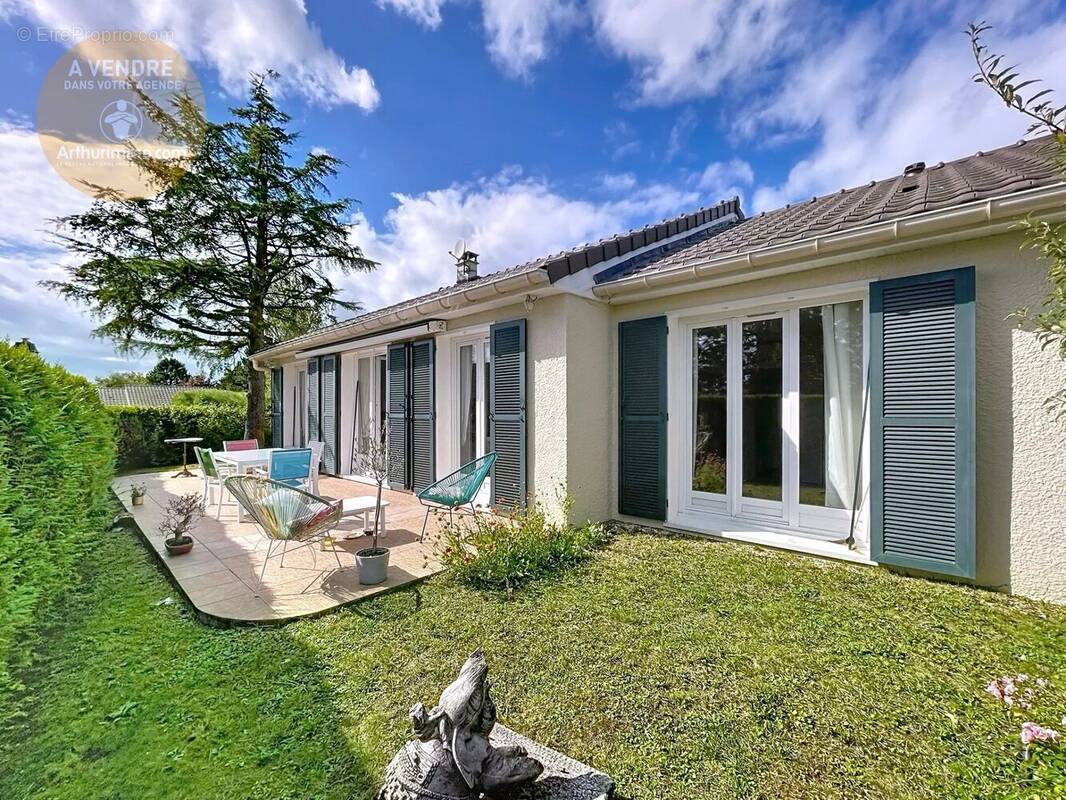 Maison à SAINT-WITZ