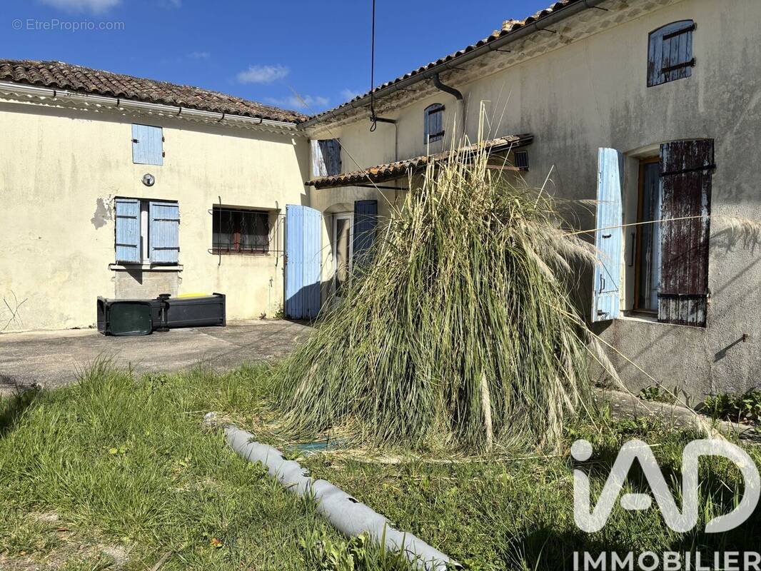 Photo 1 - Maison à CHENAC-SAINT-SEURIN-D'UZET