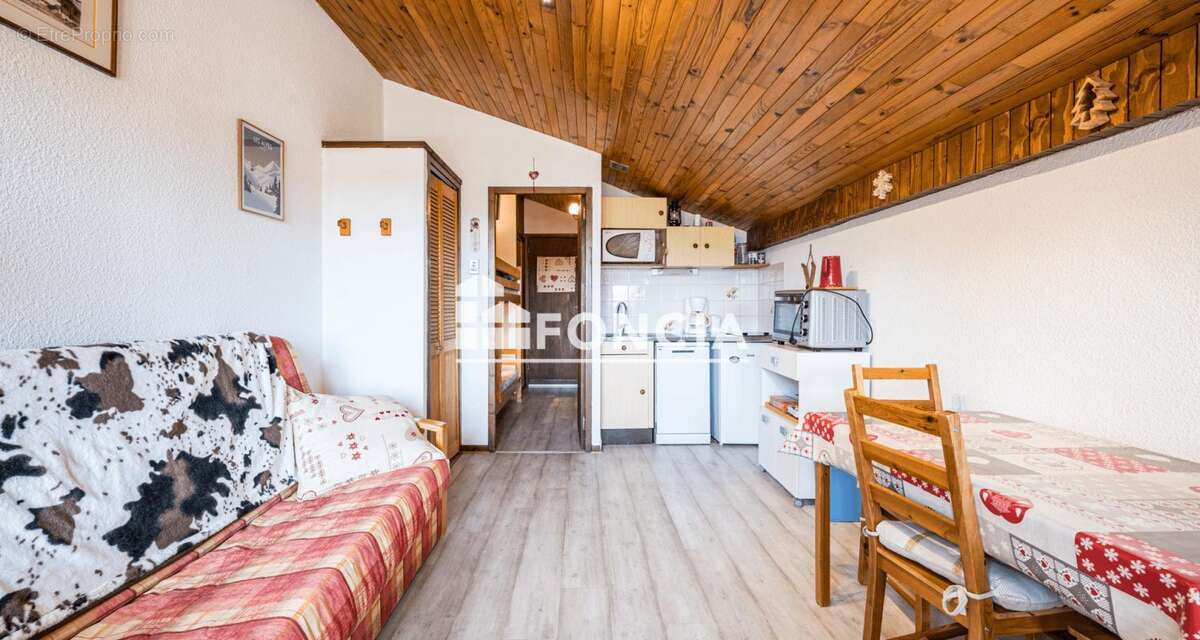 Appartement à NOTRE-DAME-DE-BELLECOMBE