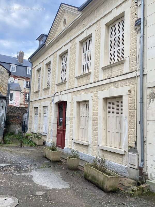 Appartement à TROUVILLE-SUR-MER
