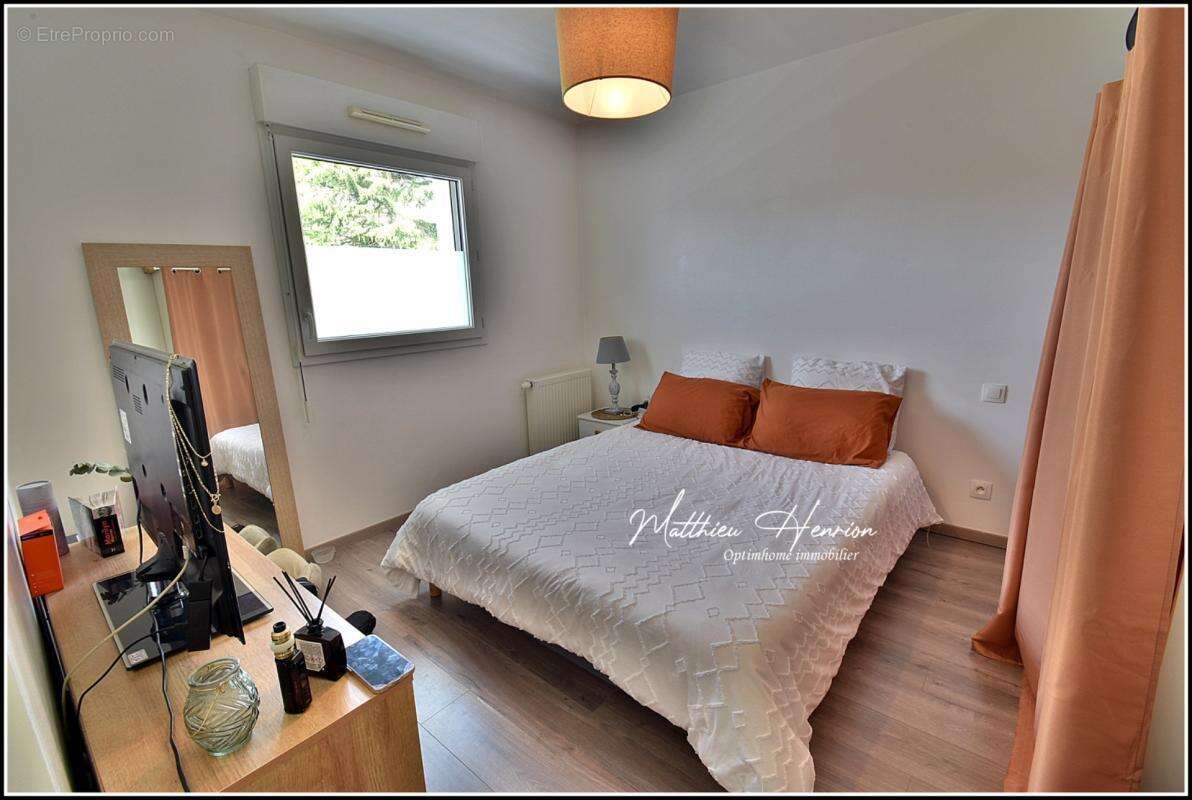 Maromme - La Maine, aux portes de Rouen, appartement T2 récent avec balcon et parking privatif, DPE C ! - photo 5