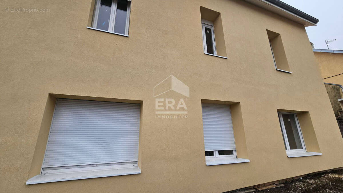Appartement à LEXY