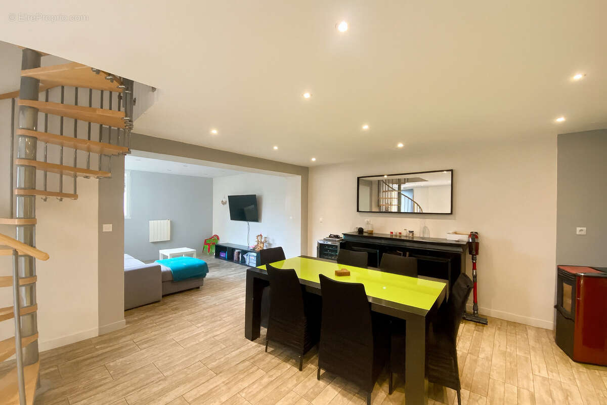 Appartement à L&#039;ETRAT