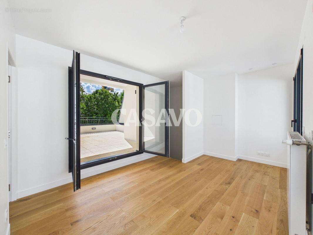 Vente Maison 6 pièces de 153m² - 92150 Suresnes - photo 14
