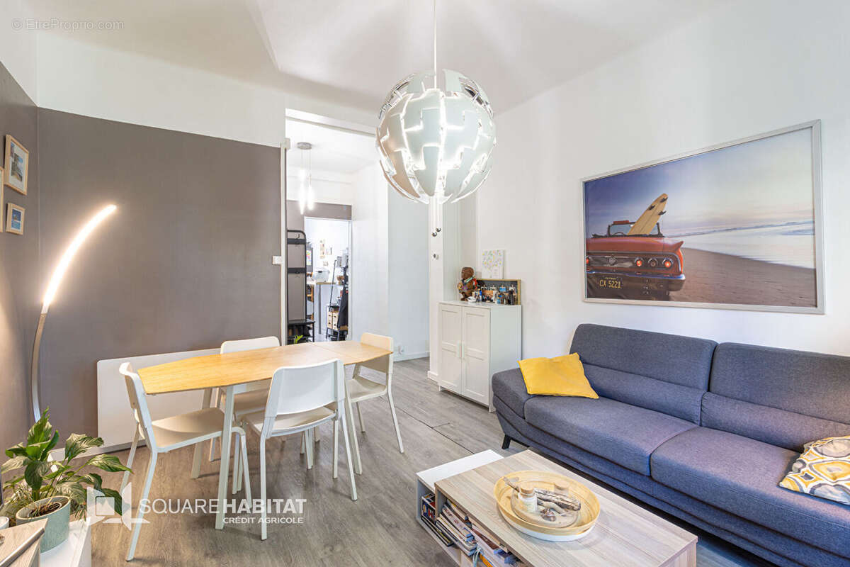 Appartement à MARSEILLE-9E
