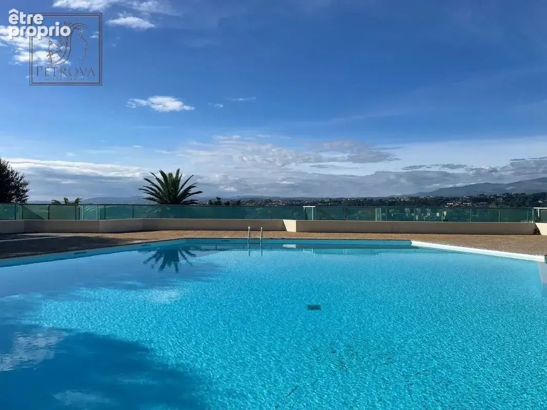 A vendre 3p - dernier étage - vue mer - nice / fabron piscine terrasse - photo 1