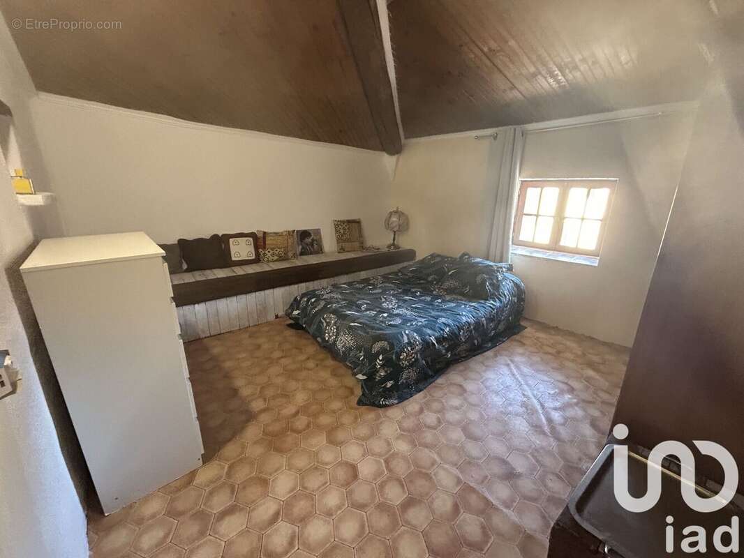 Photo 4 - Maison à ARAMON