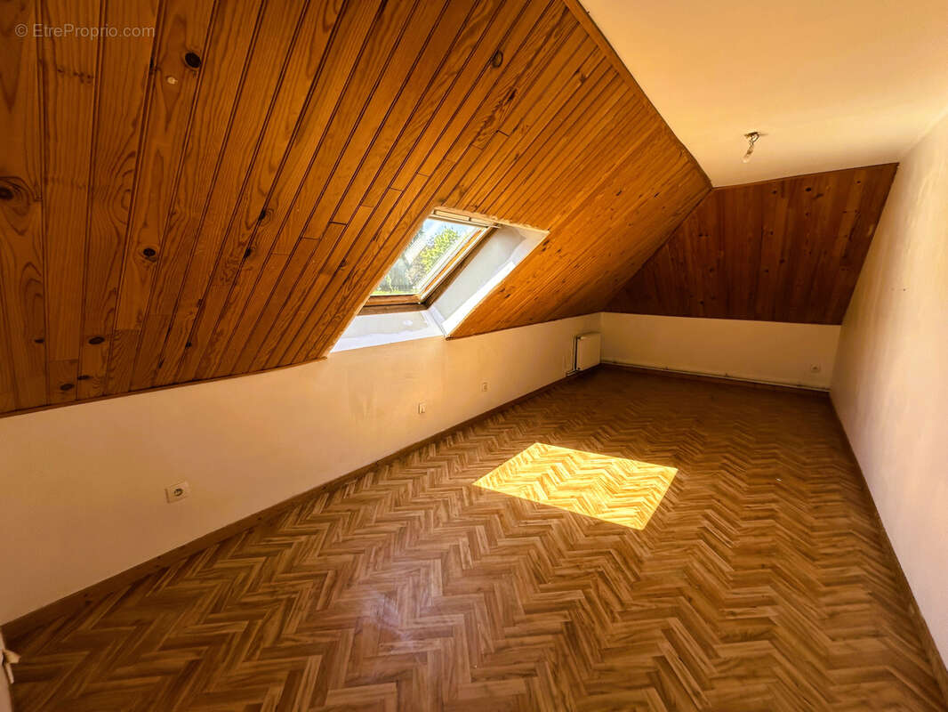 Appartement à PONT-SAINTE-MAXENCE