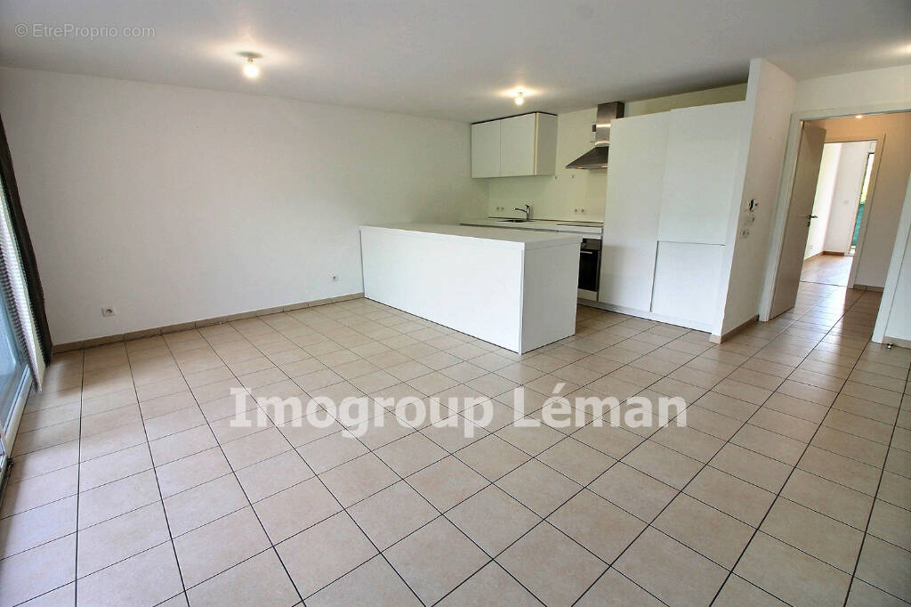 Appartement à CHENS-SUR-LEMAN