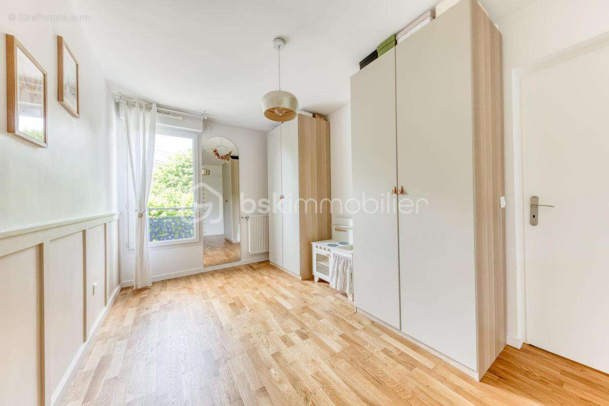 Appartement à LE PERREUX-SUR-MARNE