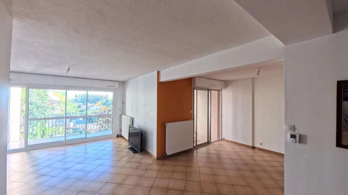 Appartement à RAMONVILLE-SAINT-AGNE