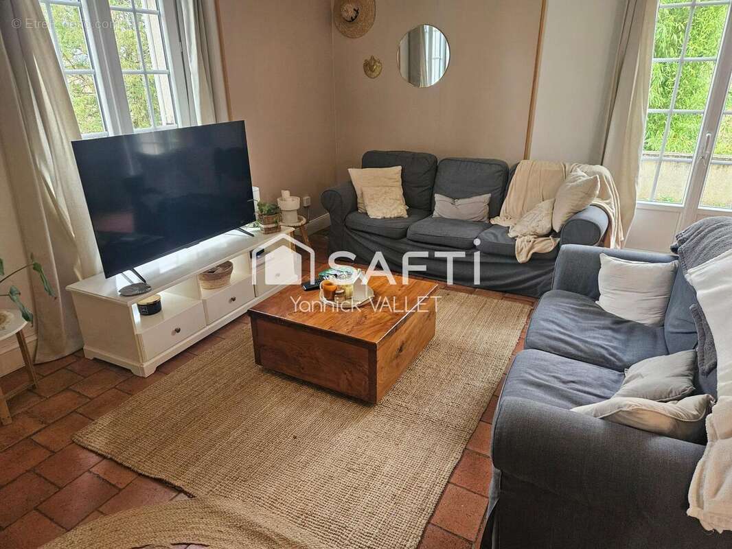 Photo 8 - Maison à LISLE