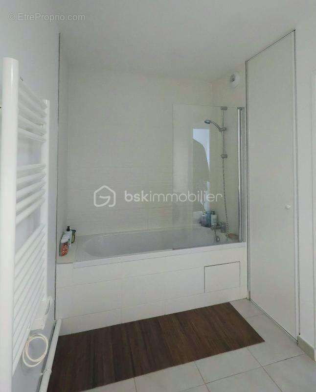 Appartement à CHESSY