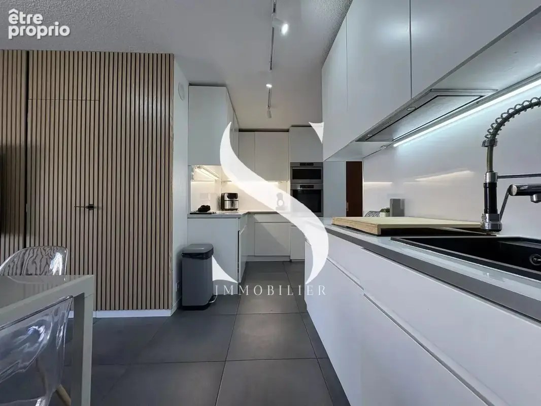 Appartement 4 pièces à vendre Golfe Juan Centre ville - photo 5