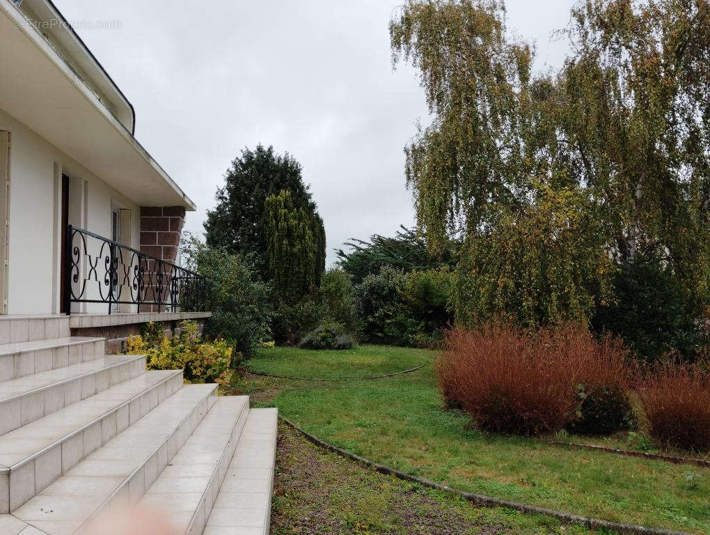 Maison à ETABLES-SUR-MER