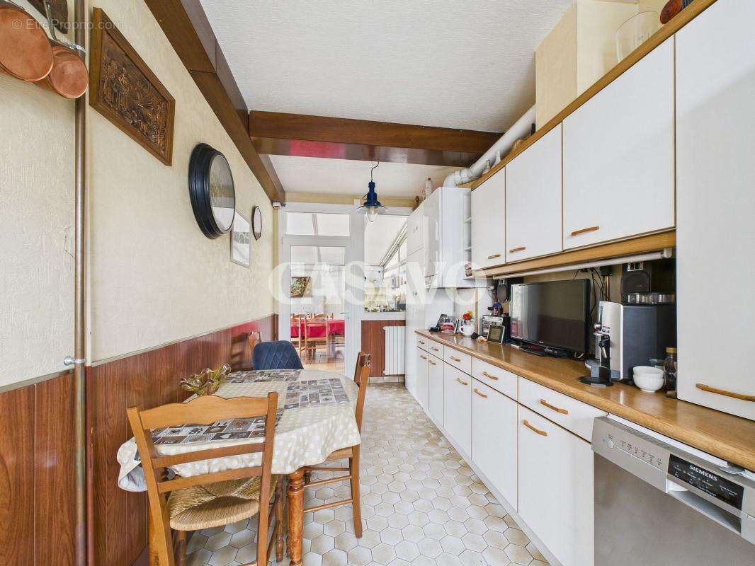 Maison à SAINT-SEBASTIEN-SUR-LOIRE