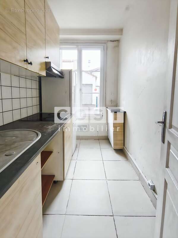 Appartement à GENNEVILLIERS