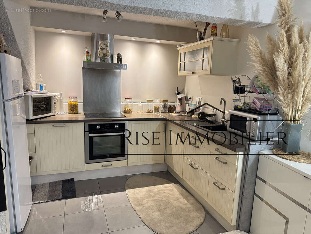 Maison à LEZIGNAN-CORBIERES