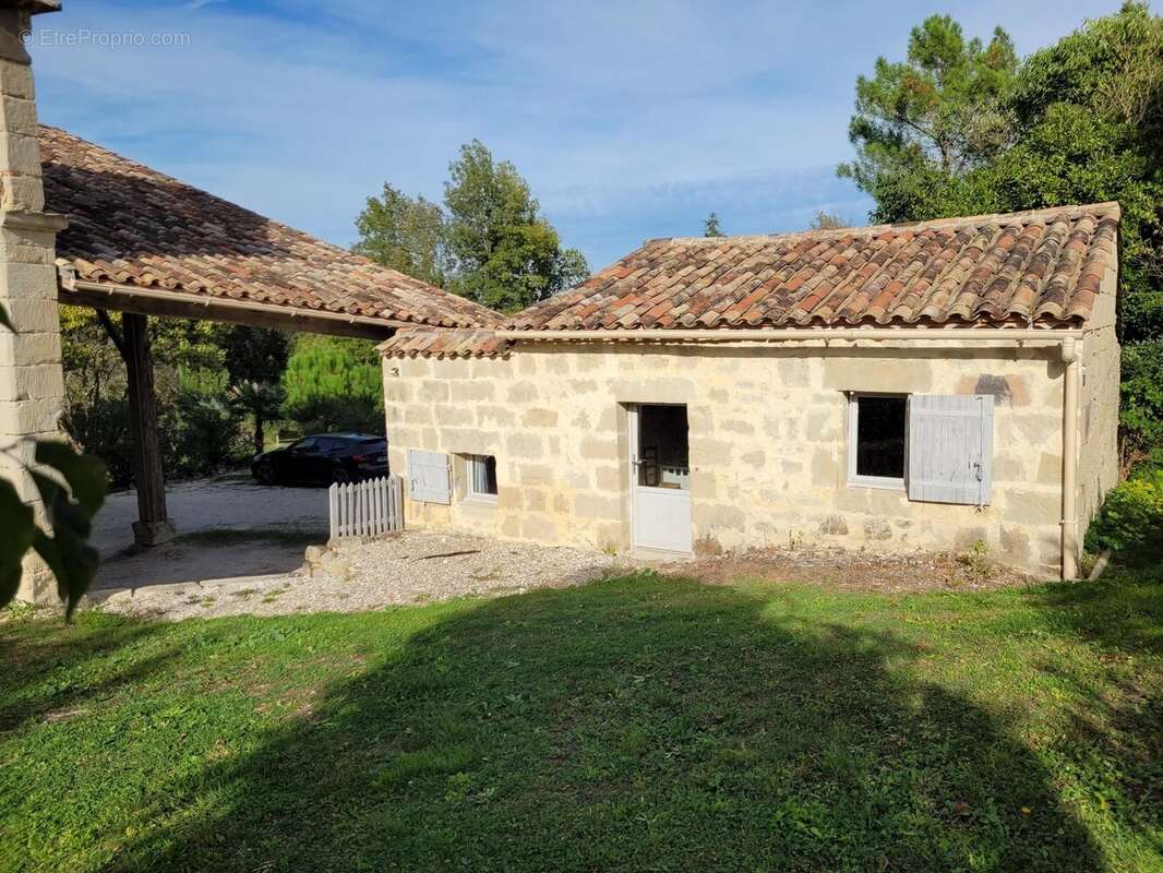 Maison à SAINT-BARTHELEMY-D&#039;AGENAIS