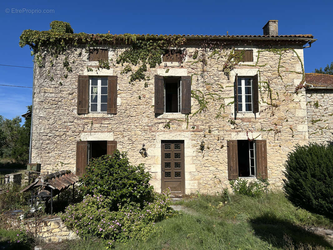 Maison à AUROS