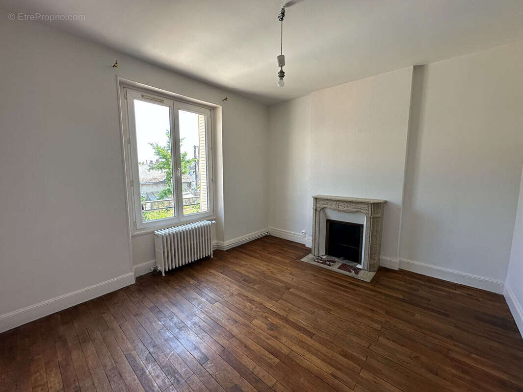 Maison à CHATEAUROUX