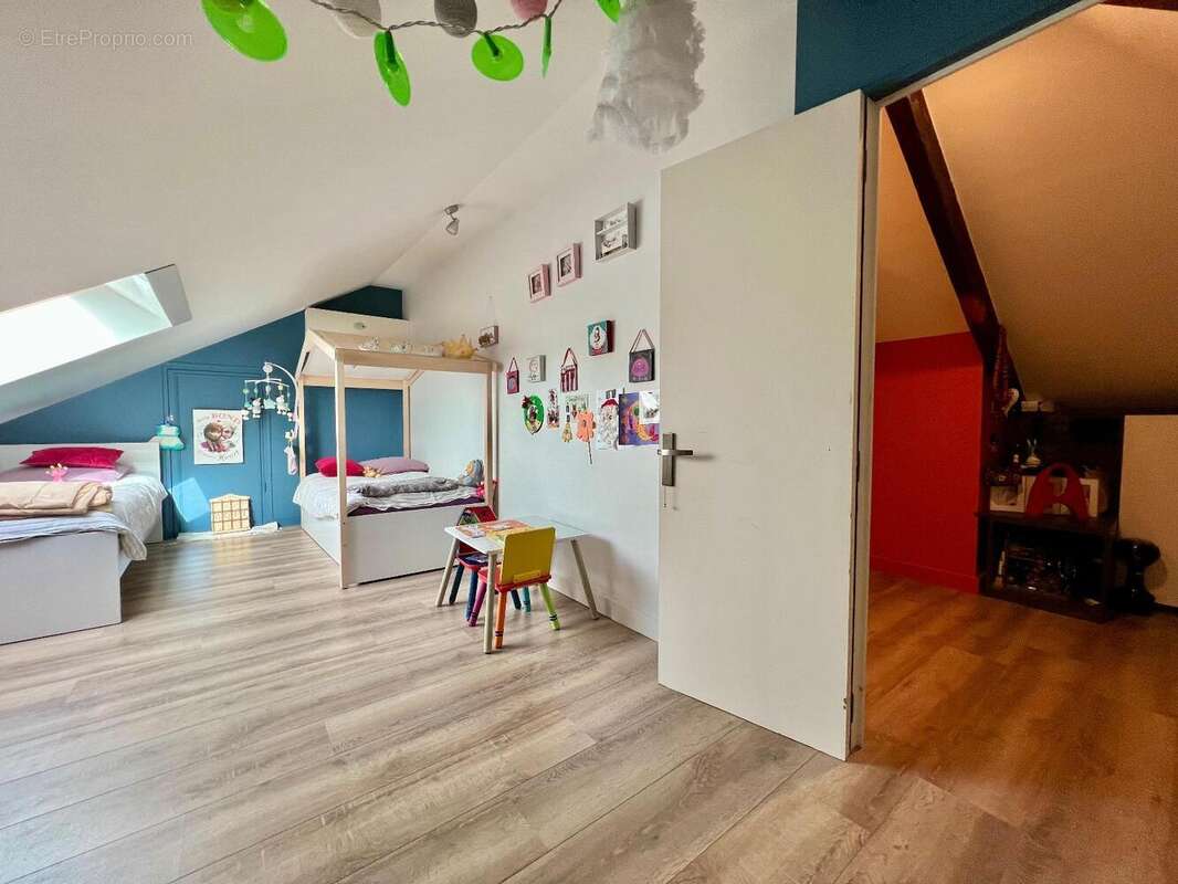   - Maison à TRELAZE