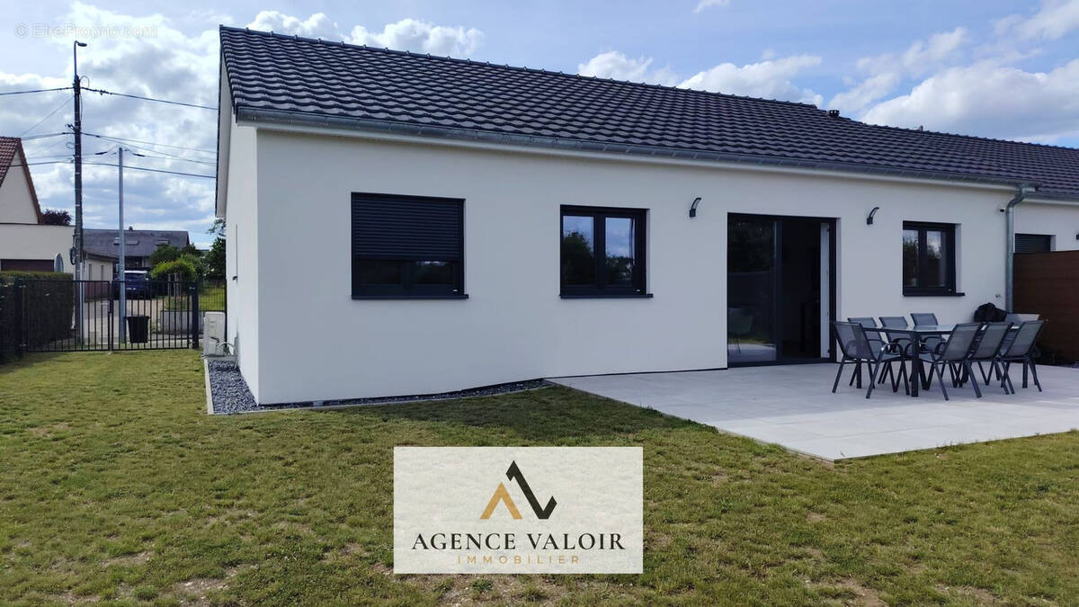 Maison à SARREINSMING