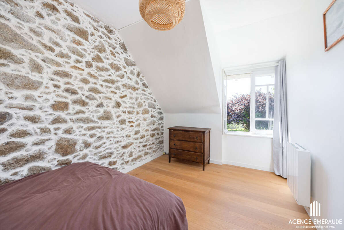 Maison à LA RICHARDAIS